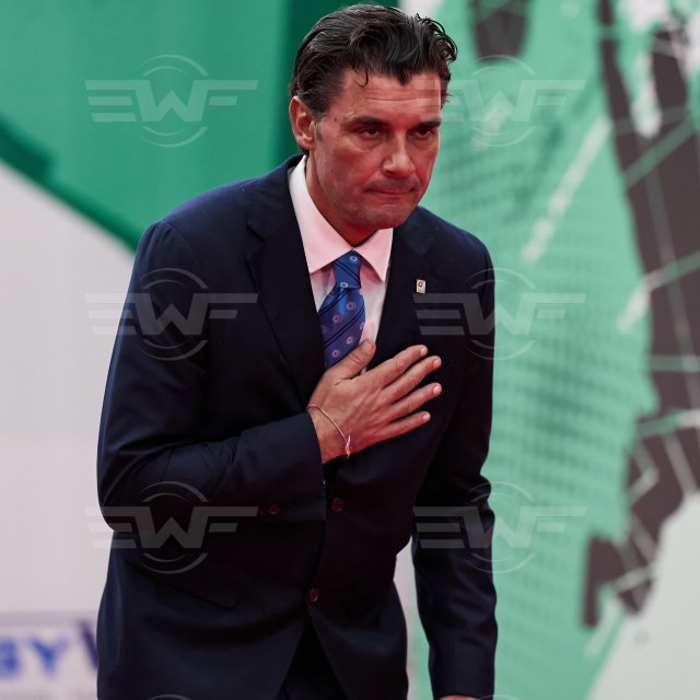 JR_W55A_1NC0674.jpg
