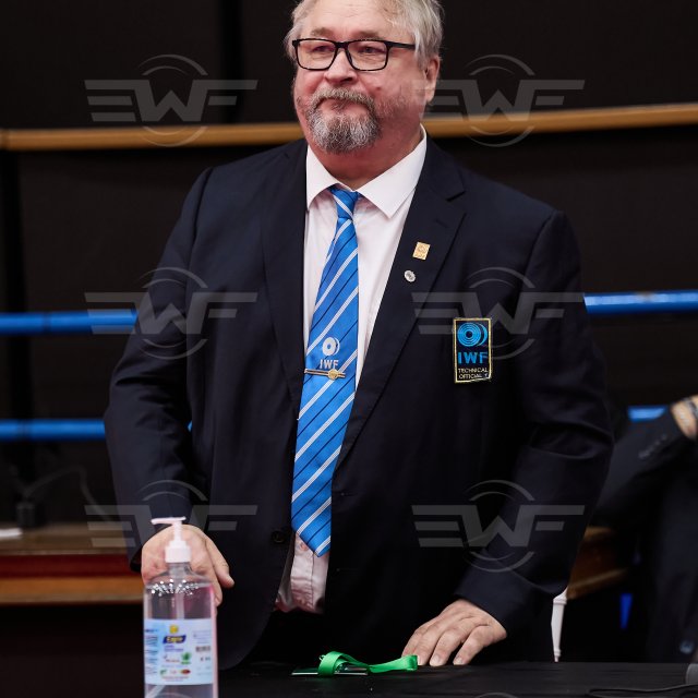 JR_W55A_1NC0755.jpg