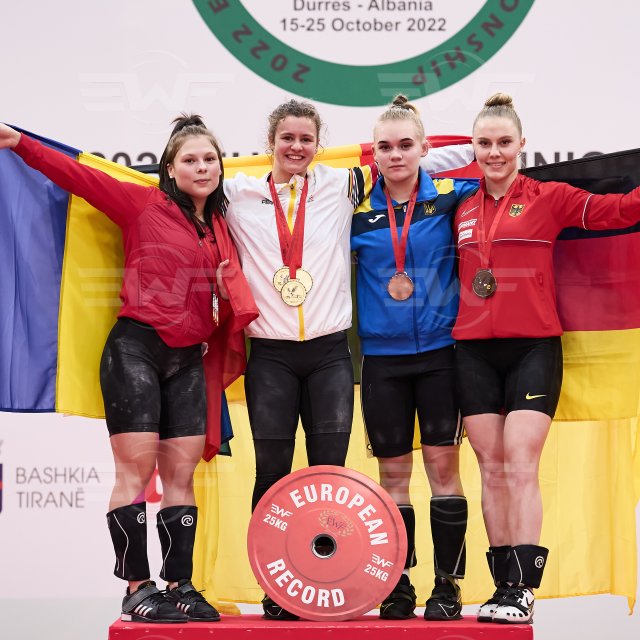 TOTAL_PODIUM_JR_W55A_1NC3737.jpg